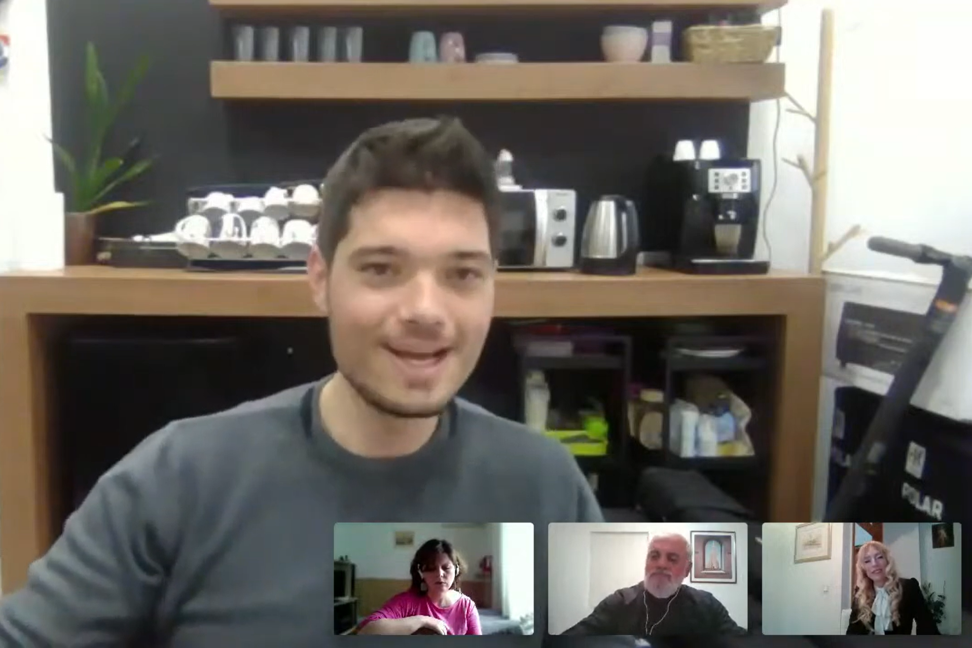 Maroje i don Damir na konferenciji Krunice Hrvata svega svijeta