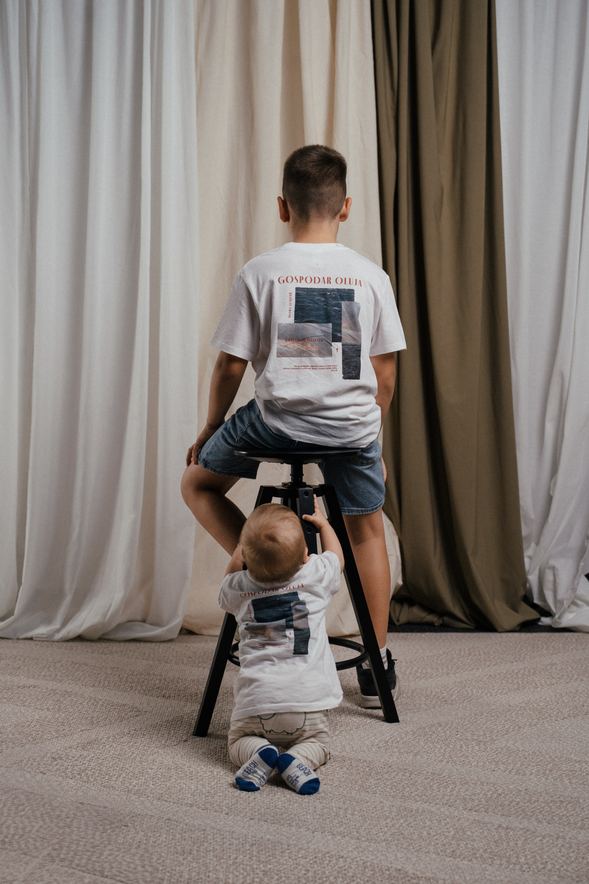 Dječji T-shirt - GOSPODAR OLUJA