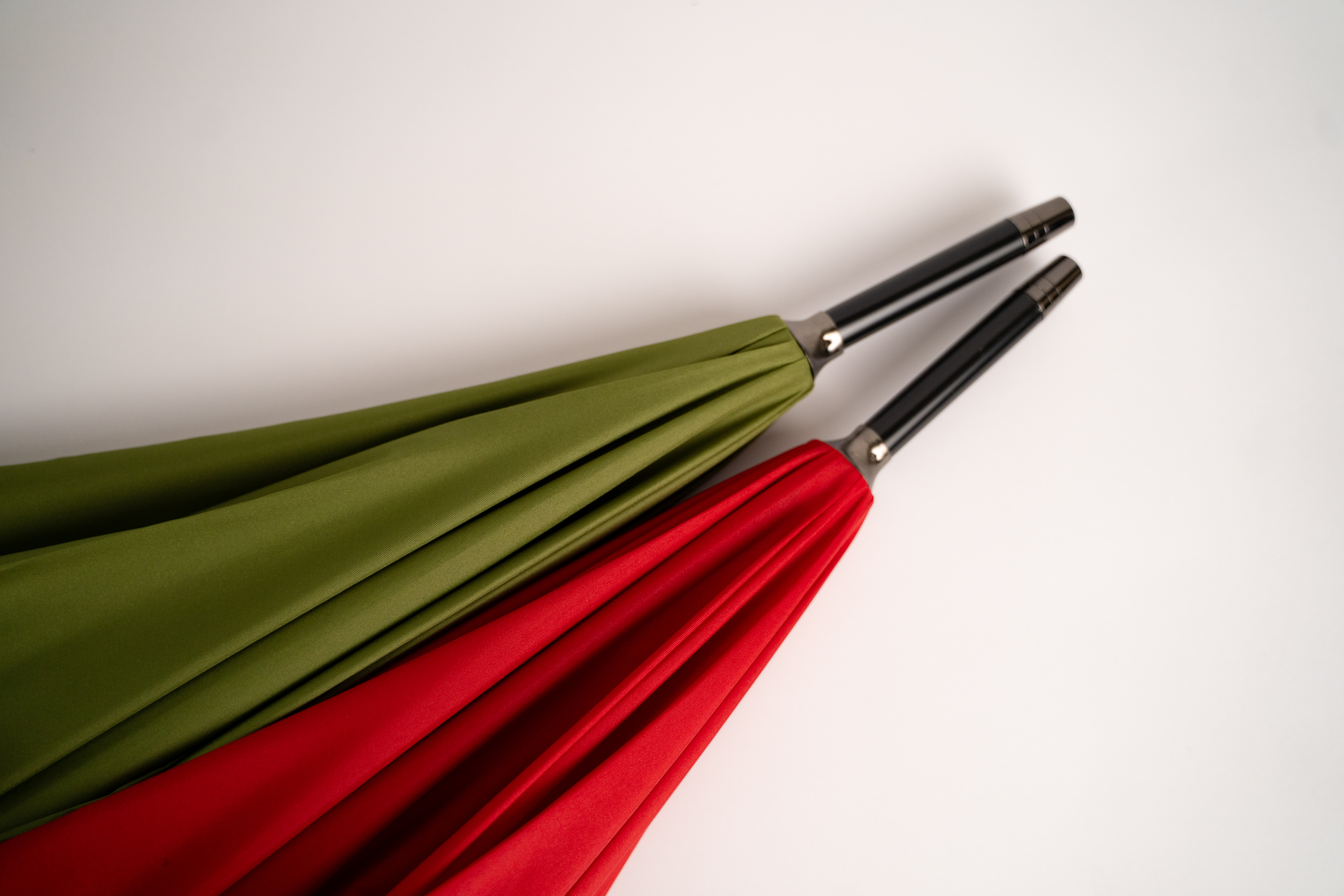 Veliki kišobran - NEK PADA