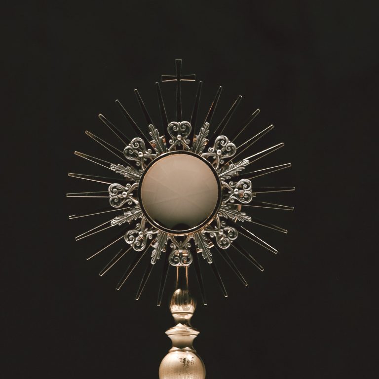 otvoreni susret u tvoje cu ime ruke dizati-min